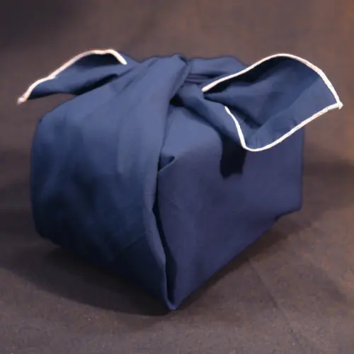 Emballage cadeau réutilisable <br> Bleu nuit
